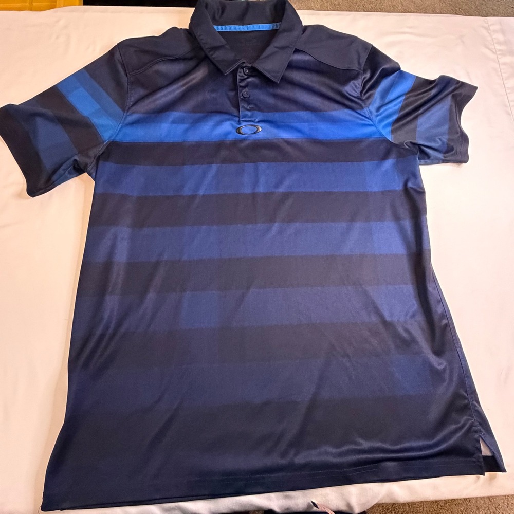 Oakley Mens Golf Polo Shirt Blue Striped Short Sleeve Regular Fit Large